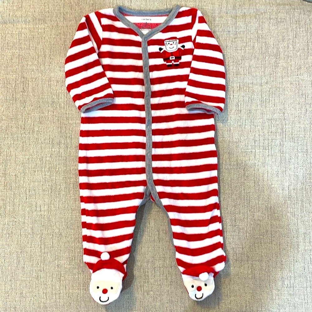 Carter’s Santa sleeper pajama, size 6 months